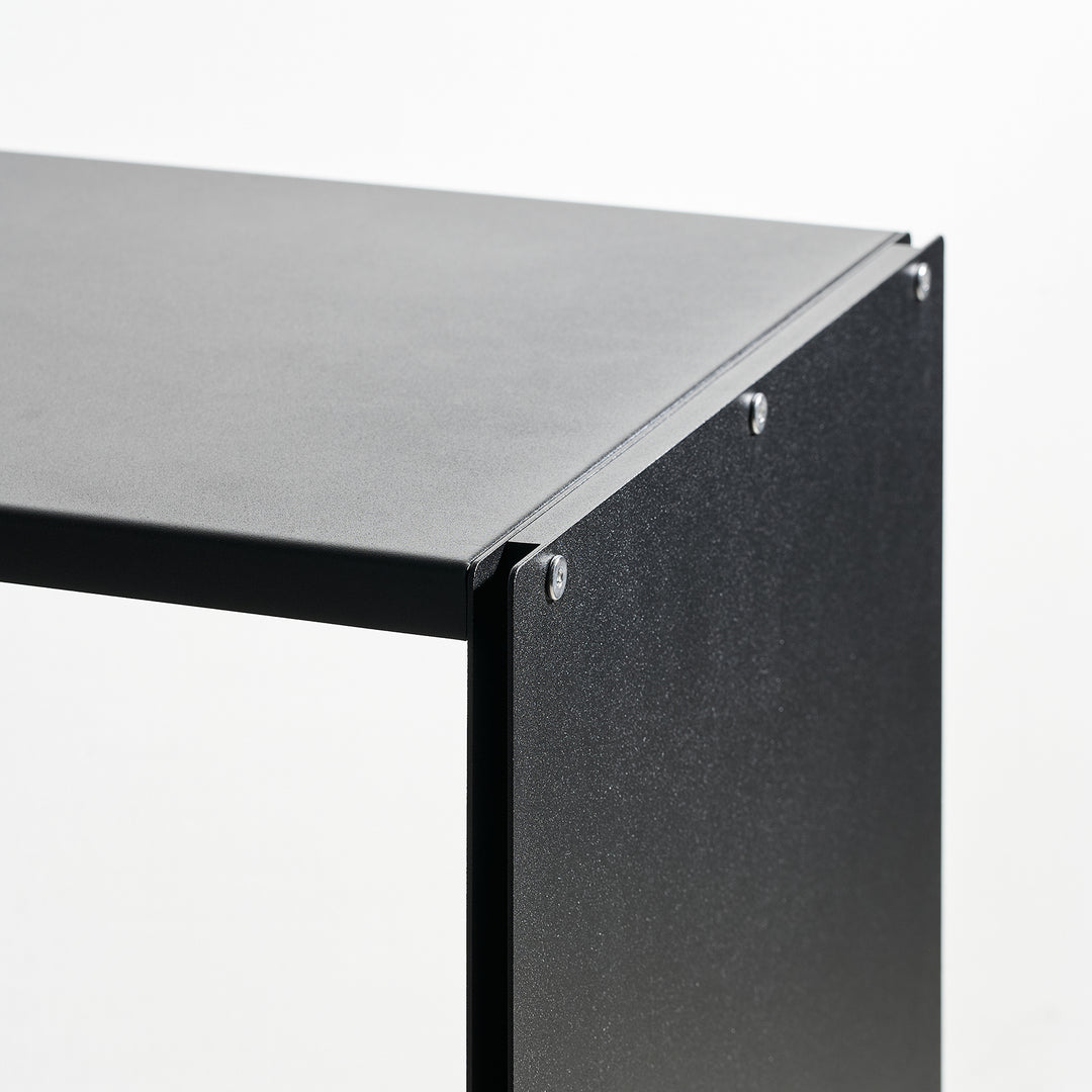 VEYRA Minimalist Metal Cube End Table in Matte Black