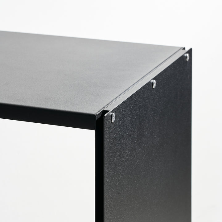 VEYRA Minimalist Metal Cube End Table in Matte Black